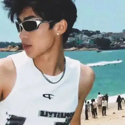邱湛蓝